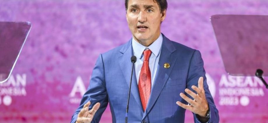 PM Trudeau geram menghadapi ancaman bom ke institusi Yahudi dalam tempat Kanada