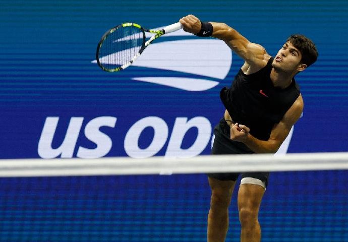 Kejutan US Open 2024: Carlos Alcaraz Tersingkir di tempat tempat Babak Kedua Usai Dikalahkan Botic van de Zandschulp