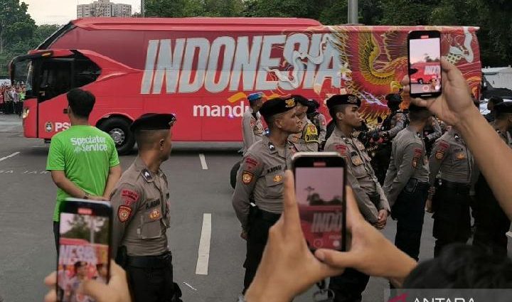 Ketika Suporter Penuhi Stadion Utama Gelora Bung Karno 2 Jam Sebelum Laga Indonesia vs Australia Dimulai