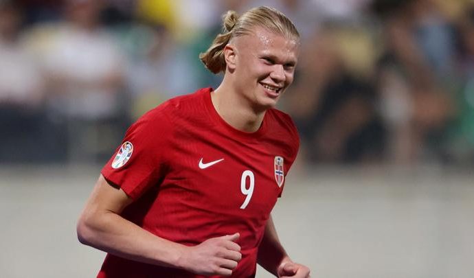 Erling Haaland Torehkan Rekor Gol dalam di Timnas Norwegia pasca Bikin Brace pada waktu Kalahkan Slovenia 3-0