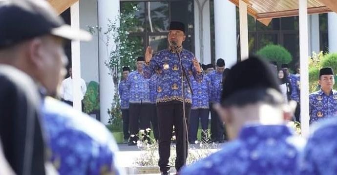 Pjs Kepala Daerah Sumbawa Pimpin Upacara Sumpah Pemuda: Fahri Hamzah Inspirasi Pemuda