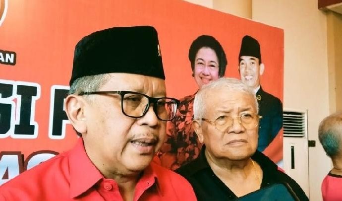 Soal Pertemuan Ridwan Kamil dengan Jokowi, Hasto PDIP: Mentalitas Kalah