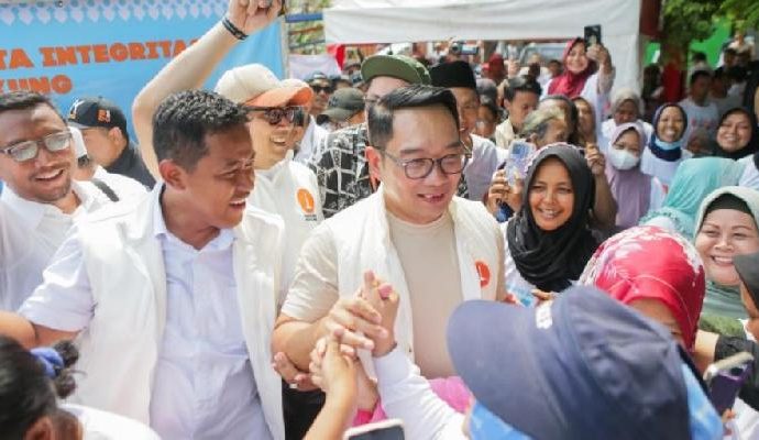 Sampaikan Inisiatif ke Warga Kebon Pala, Ridwan Kamil: Tapi Berhasil Dulu, Ya