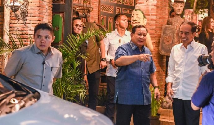 Ahmad Luthfi-Taj Yasin Ada di Lokasi Makan Waktu petang Prabowo-Jokowi pada pada Solo