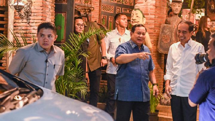 Ahmad Luthfi-Taj Yasin Ada di Lokasi Makan Waktu petang Prabowo-Jokowi pada pada Solo