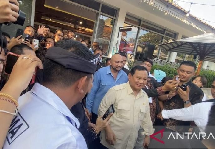 Doa Prabowo agar De Gadjah Bisa Terpilih Menjadi Gubernur Bali